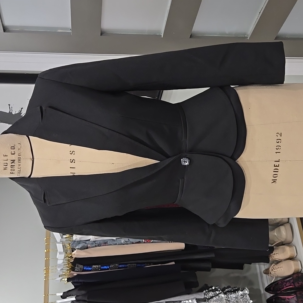 RW&CO blazer size 4